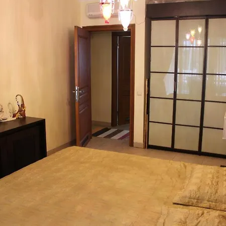 Sevil Sultan Homes Apartamento